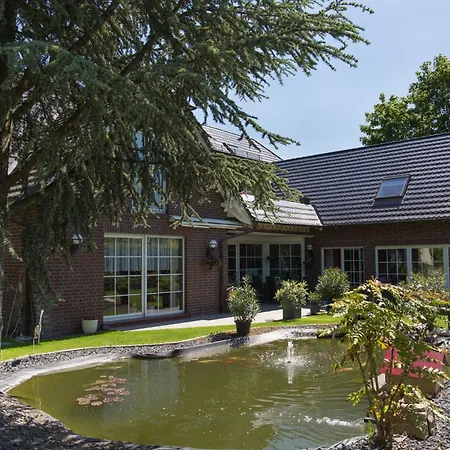 Secra Exclusive Angela In アパート